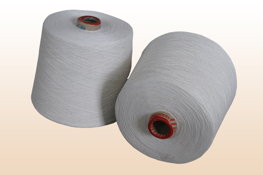 Pure polyester yarn